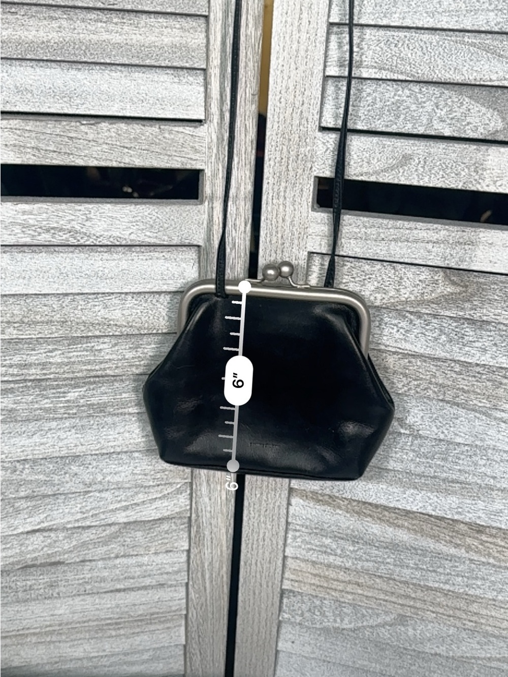 Black Genuine Calfskin Leather Kiss Lock Crossbody Frame Bag - Picture 6 of 10